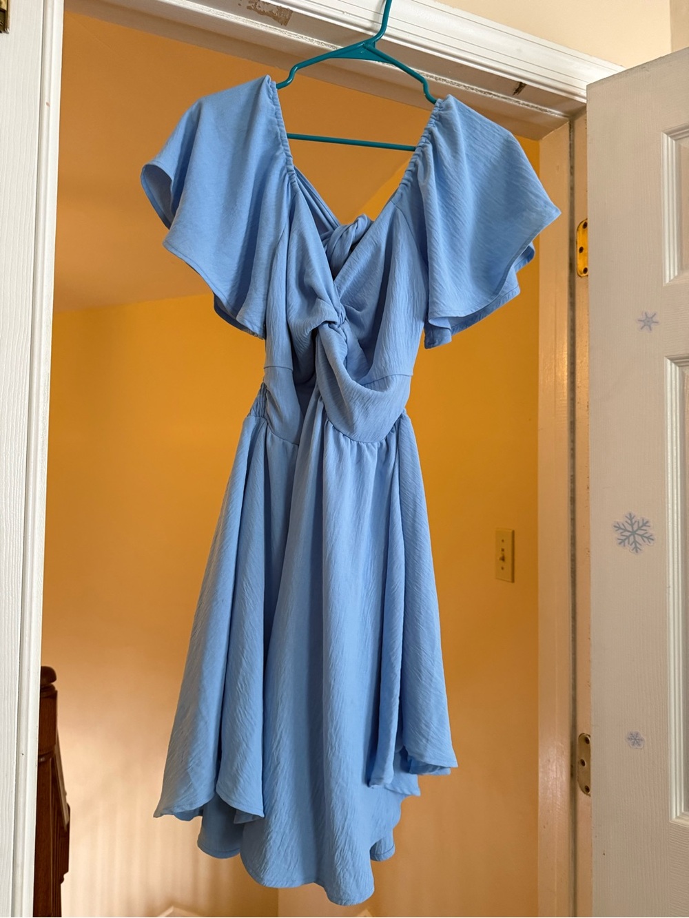 Light Blue Flutter Sleeve Midi Dress - Elegant Summer Style